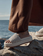 Knotted Platform Slide - Milk